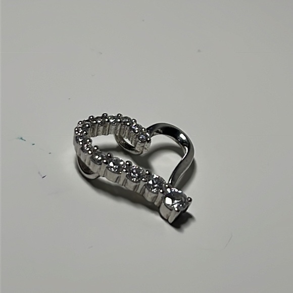 SILVER Necklace Pendant/Charm - Heart Shaped - Picture 4 of 4